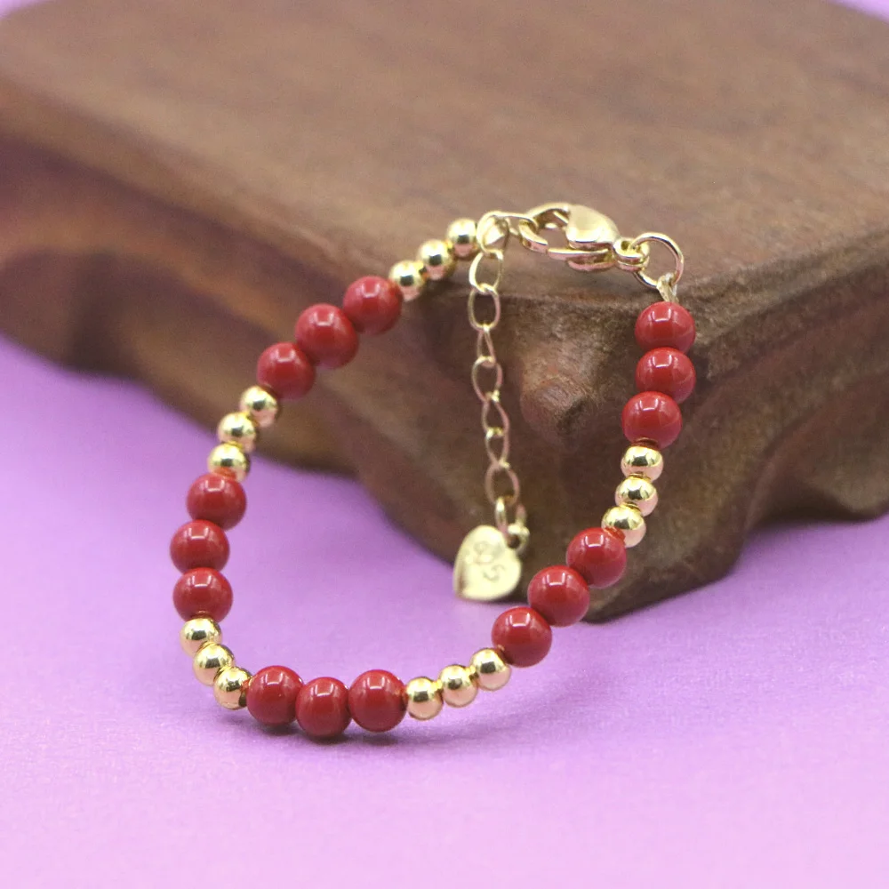 Schönes rotes Armband Baby Mäd – Yoga Fitness Tracker Bewertung und Preis