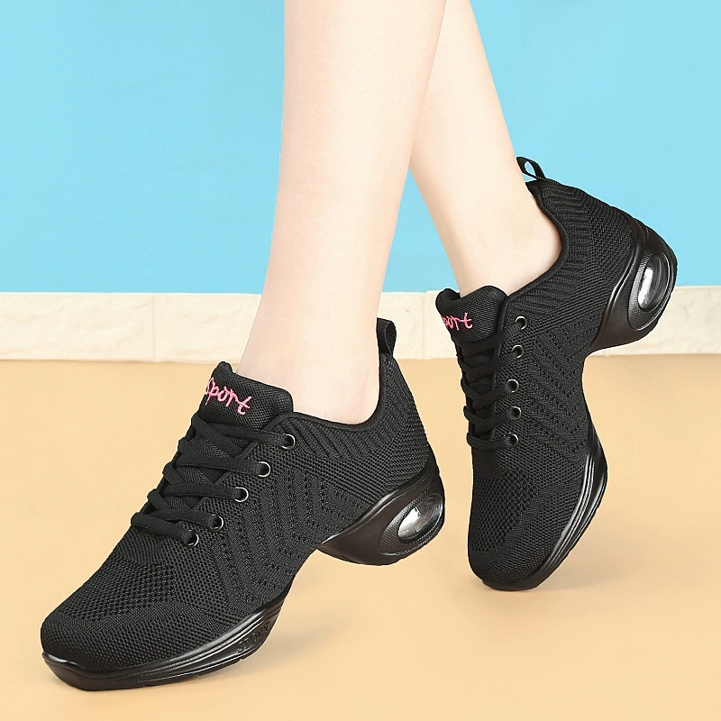 Atmungsaktive Mesh-Tanzsneaker – Zumba & Yoga Fitness By Anushree Pune Reviews Bewertung und Preis