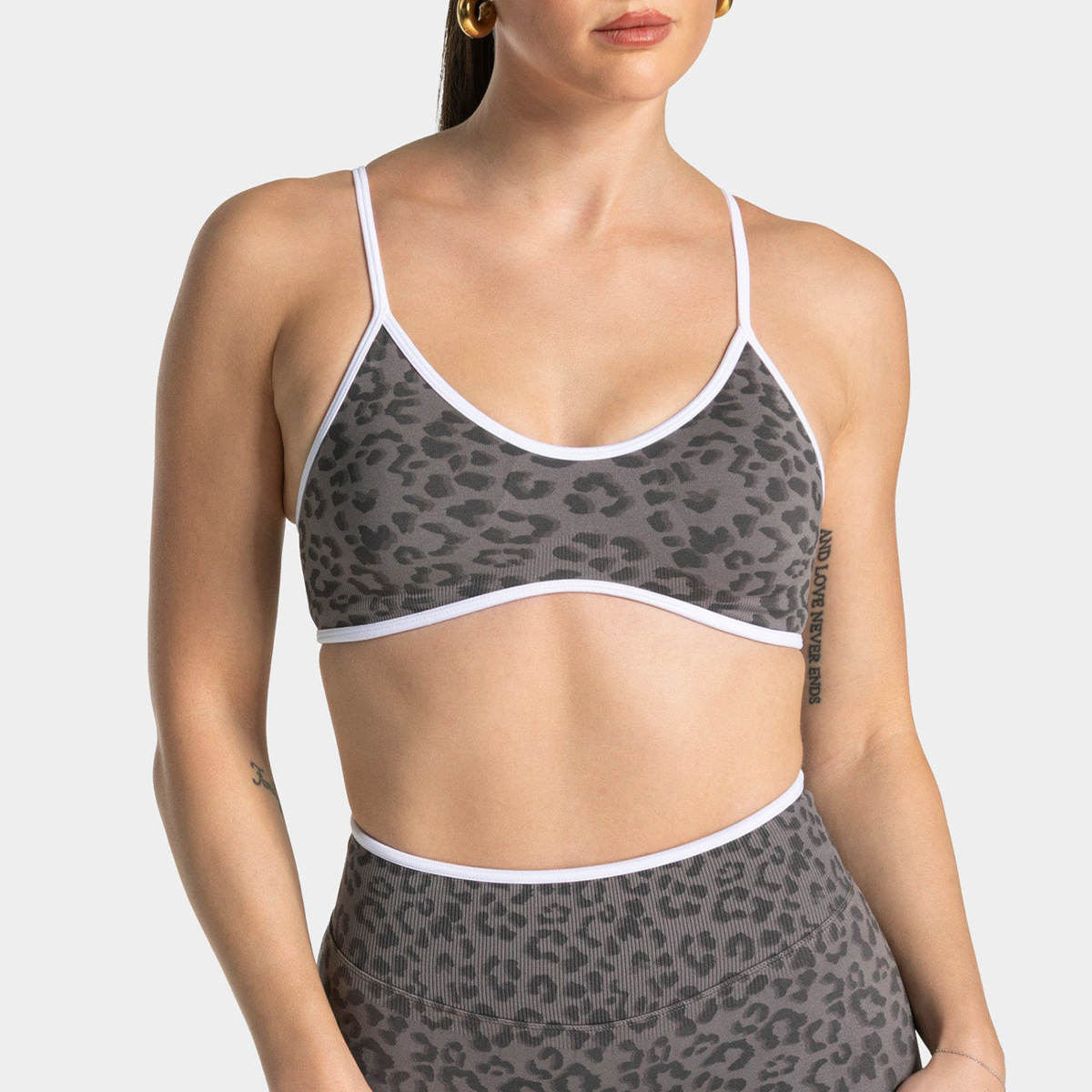 Logo Damen Sport-BH mit schöne – Yoga Fitness Logo Design Bewertung und Preis